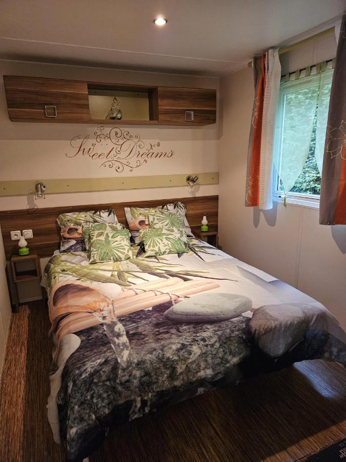 L'Azure Hotel Novalaise Екстериор снимка