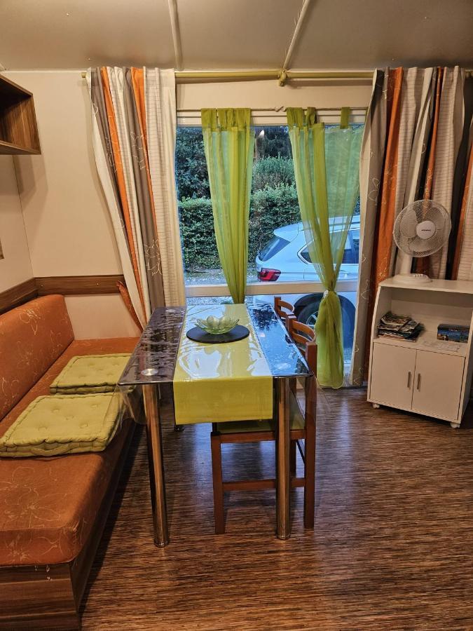 L'Azure Hotel Novalaise Екстериор снимка